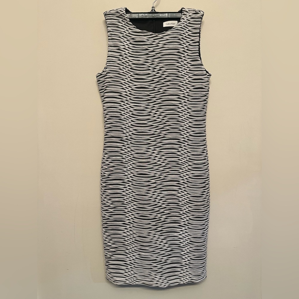 Calvin Klein Black and White Textured Mini Dress Size 4